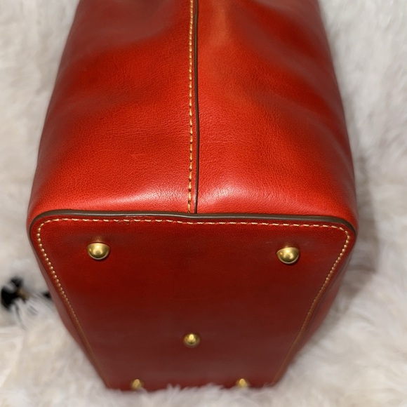 Dooney & Bourke NWT Florentine Small Brenna in Red - Picture 6 of 11